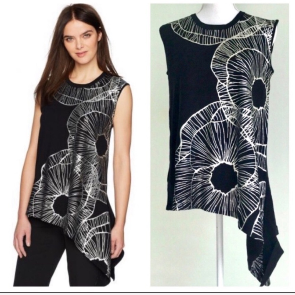 ANNE KLEIN - Asymmetrical Silver Flower Top